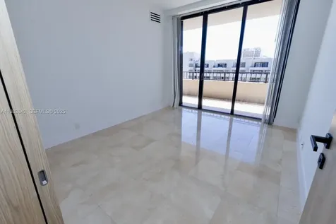 251 Crandon Boulevard Key Biscayne FL 33149