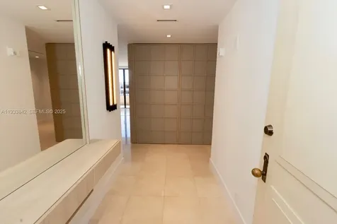 251 Crandon Boulevard Key Biscayne FL 33149