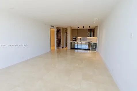 251 Crandon Boulevard Key Biscayne FL 33149