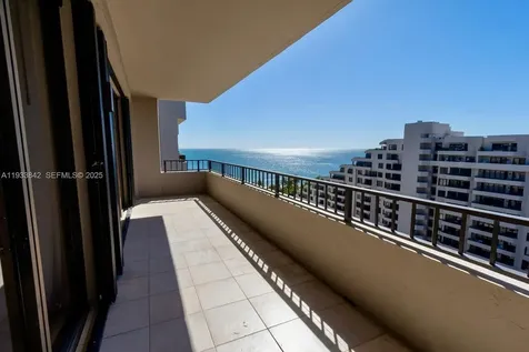 251 Crandon Boulevard Key Biscayne FL 33149