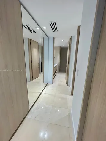 251 Crandon Boulevard Key Biscayne FL 33149