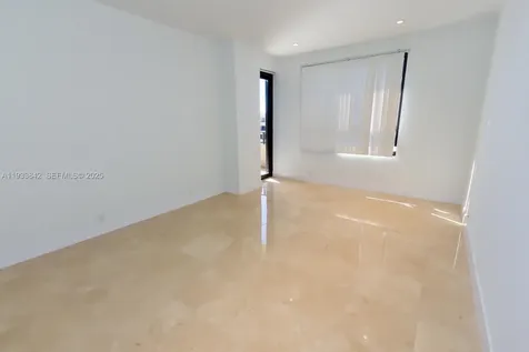 251 Crandon Boulevard Key Biscayne FL 33149