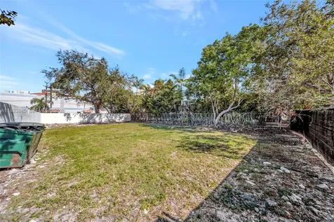 1471 SW 1st Street Miami FL 33135