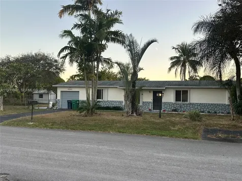 16452 SW 293rd Street Homestead FL 33033