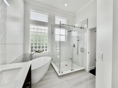 19754 Dinner Key Drive Boca Raton FL 33498