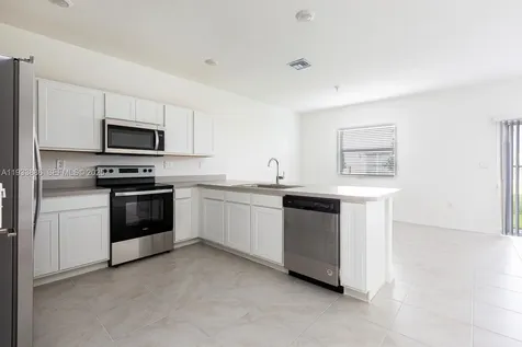1780 SE 9th Avenue Homestead FL 33034