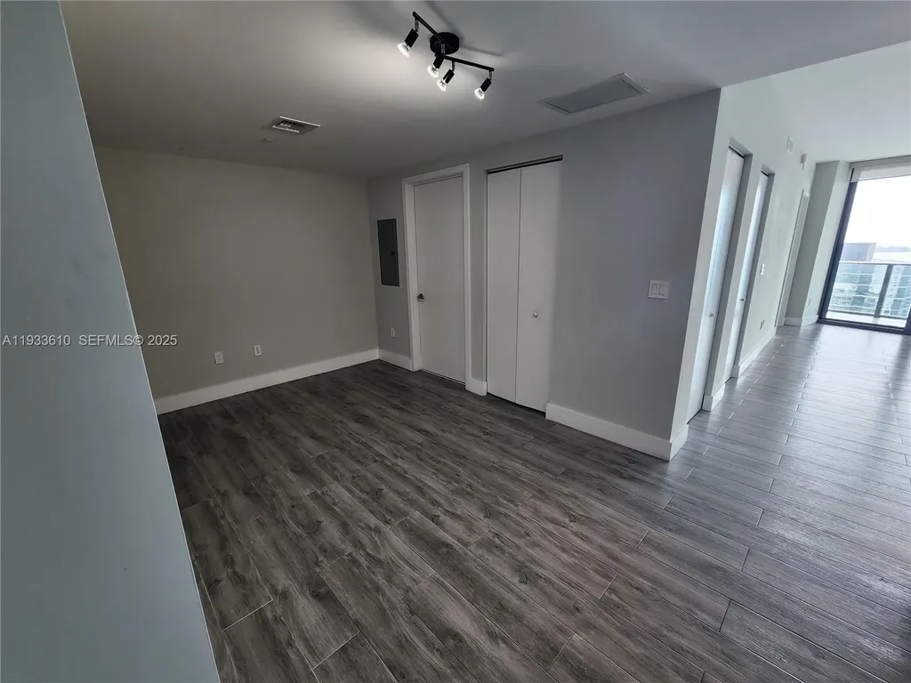 1300 S Miami Avenue Miami FL 33130