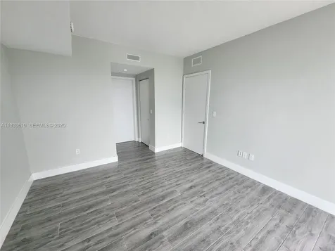 1300 S Miami Avenue Miami FL 33130