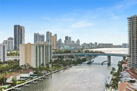 19667 Turnberry Way Aventura FL 33180