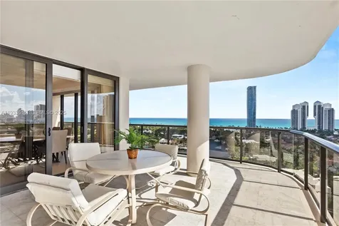 19667 Turnberry Way Aventura FL 33180
