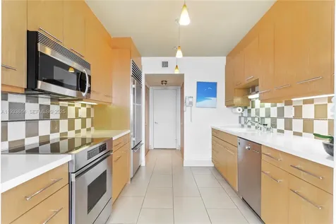 19667 Turnberry Way Aventura FL 33180