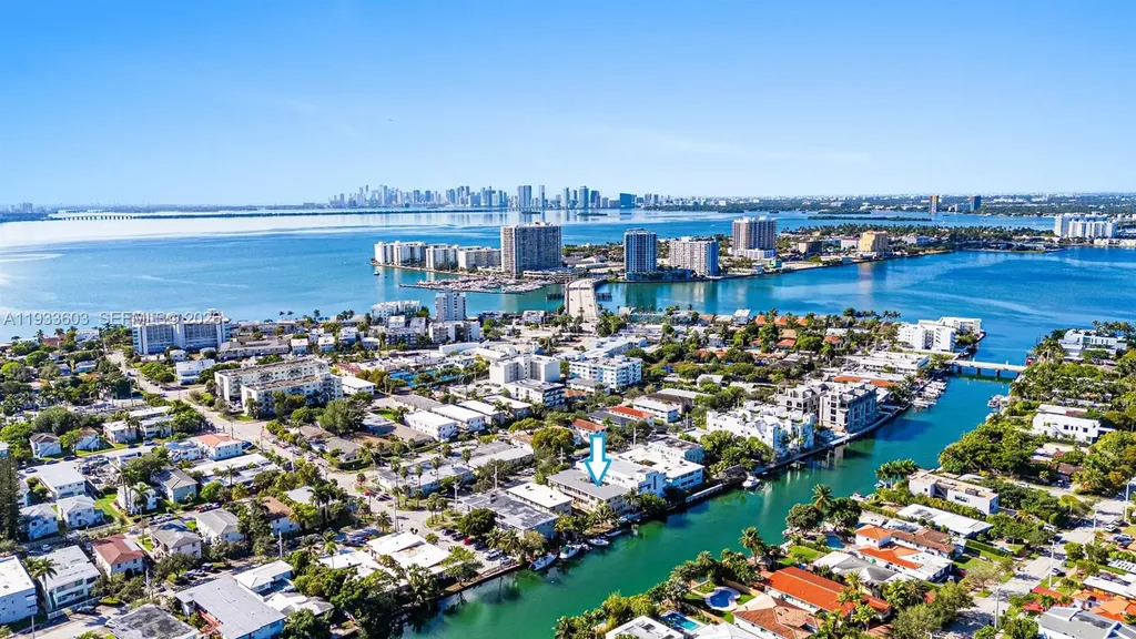 1925 Calais Drive Miami Beach FL 33141