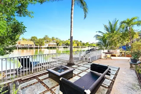 1925 Calais Drive Miami Beach FL 33141