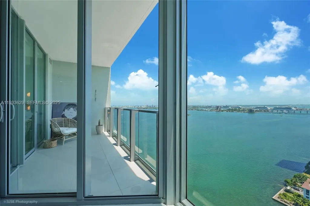 2900 NE 7th Avenue Miami FL 33137