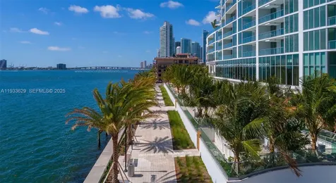2900 NE 7th Avenue Miami FL 33137