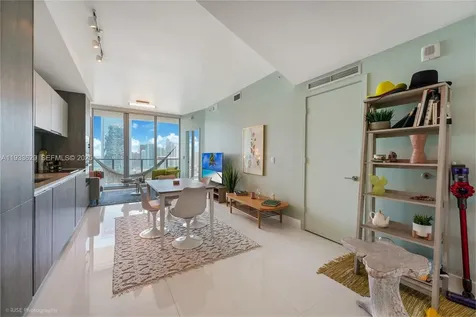 2900 NE 7th Avenue Miami FL 33137