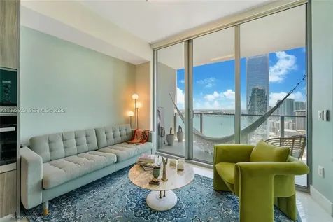 2900 NE 7th Avenue Miami FL 33137