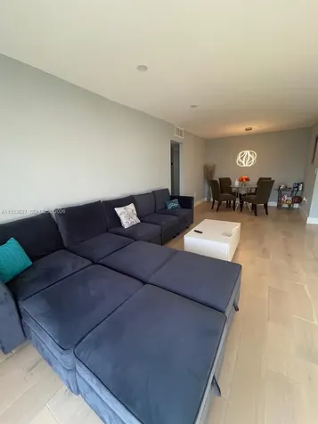 1235 Pennsylvania Avenue Miami Beach FL 33139
