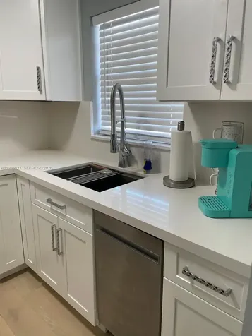 1235 Pennsylvania Avenue Miami Beach FL 33139