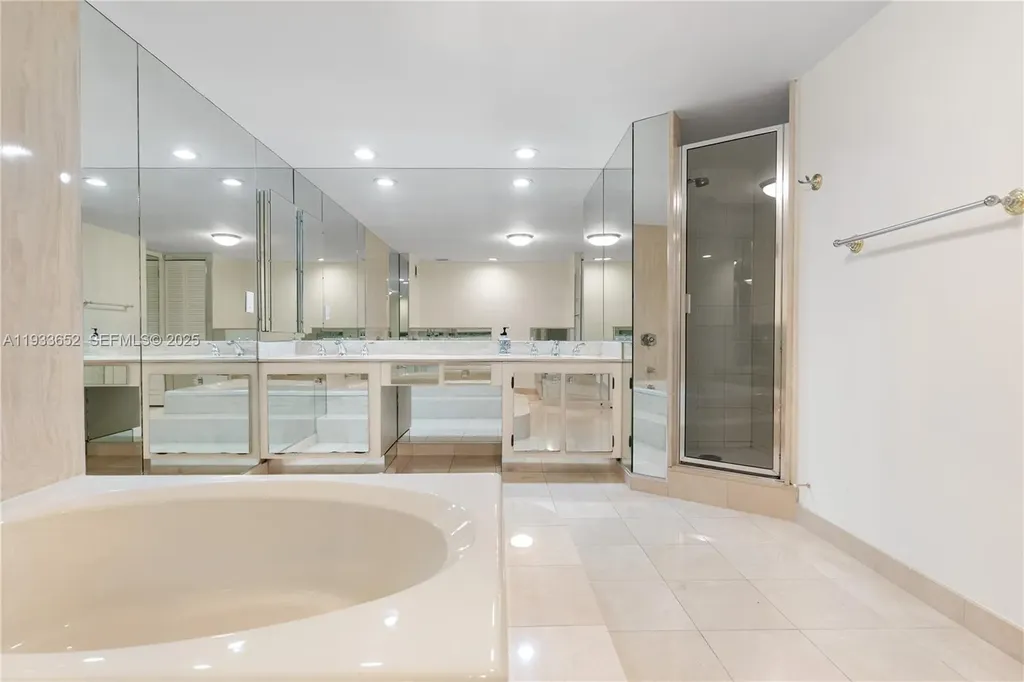 2751 S Ocean Drive Hollywood FL 33019