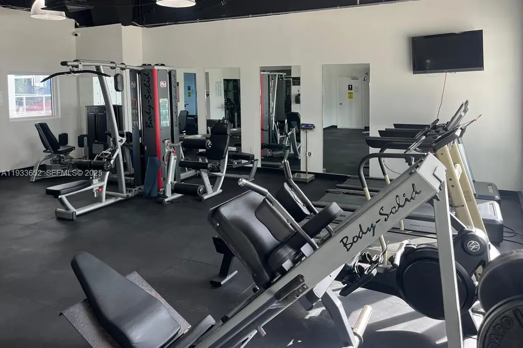 2751 S Ocean Drive Hollywood FL 33019