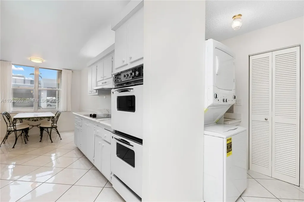 2751 S Ocean Drive Hollywood FL 33019