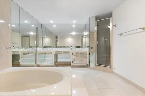 2751 S Ocean Drive Hollywood FL 33019