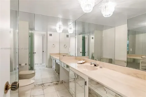 2751 S Ocean Drive Hollywood FL 33019