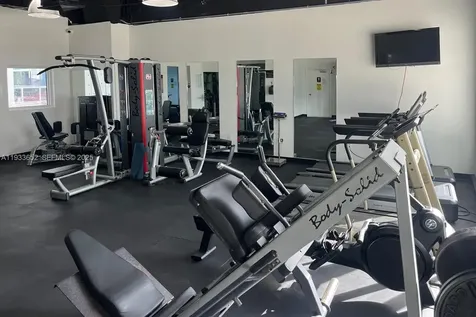 2751 S Ocean Drive Hollywood FL 33019