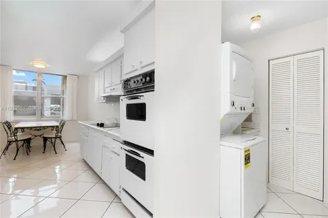2751 S Ocean Drive Hollywood FL 33019