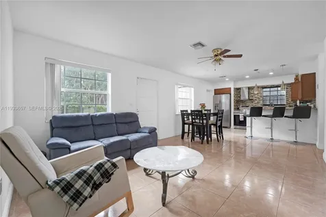 6841 Raleigh Street Hollywood FL 33024