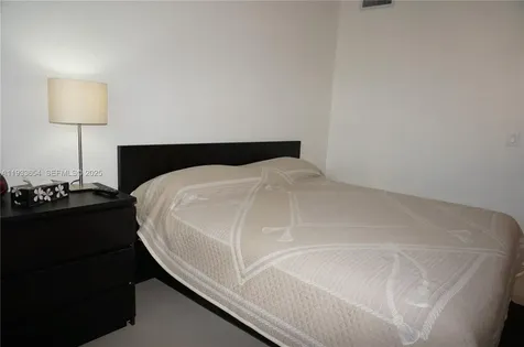 19390 Collins Avenue Sunny Isles Beach FL 33160