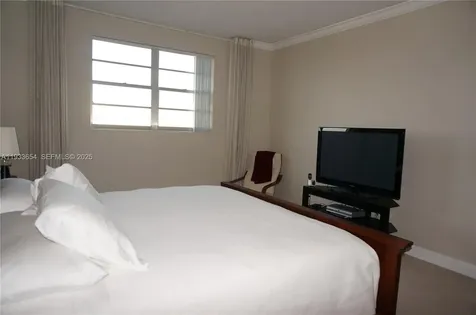19390 Collins Avenue Sunny Isles Beach FL 33160