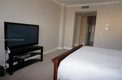 19390 Collins Avenue Sunny Isles Beach FL 33160