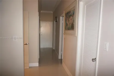 19390 Collins Avenue Sunny Isles Beach FL 33160