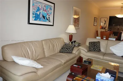 19390 Collins Avenue Sunny Isles Beach FL 33160