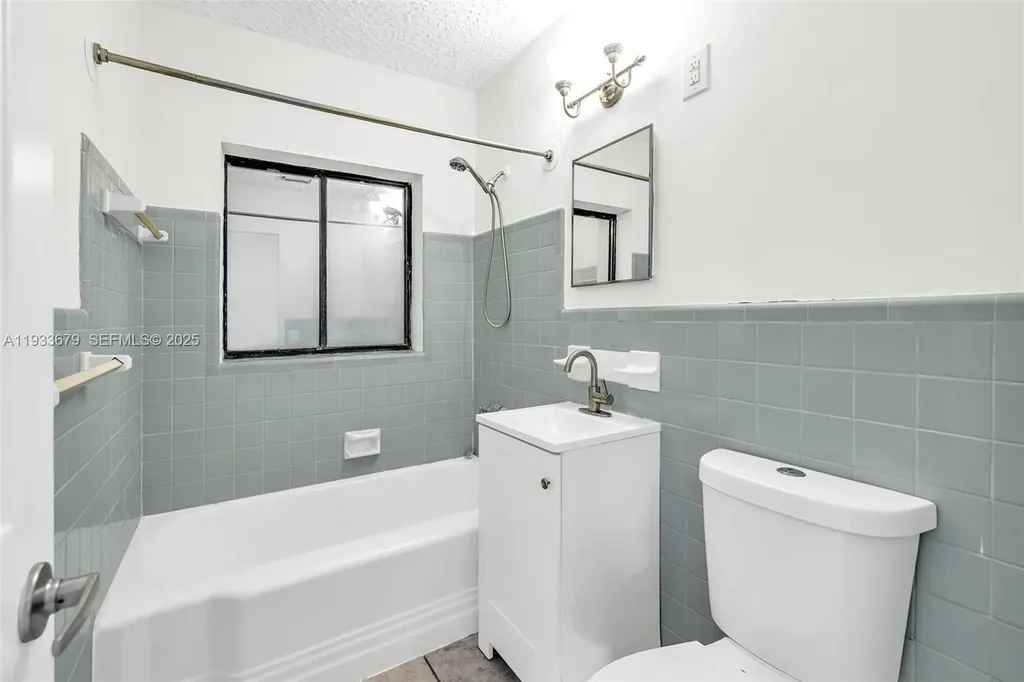 1317 NW 7th Terrace Fort Lauderdale FL 33311