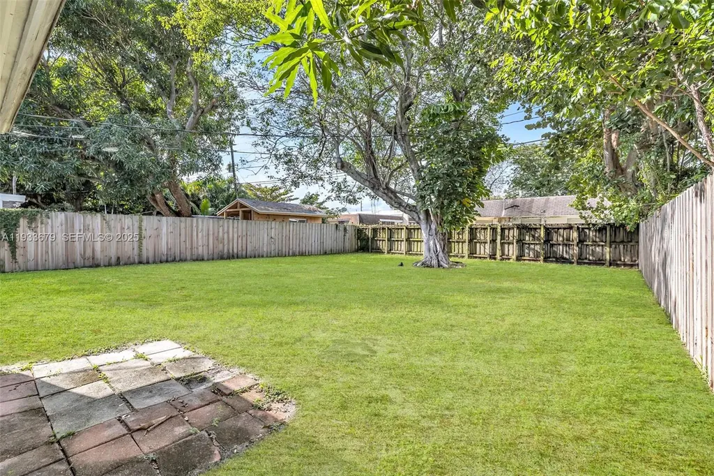 1317 NW 7th Terrace Fort Lauderdale FL 33311