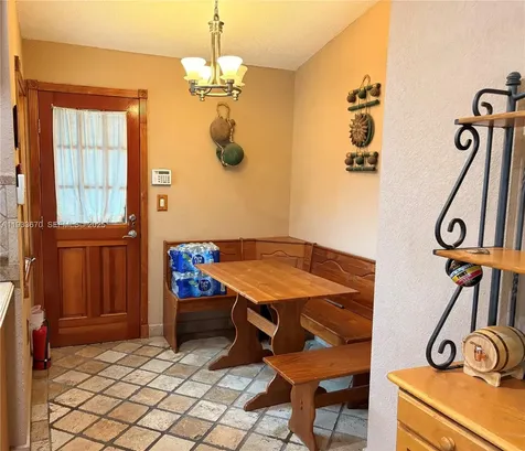 5811 NW 201st Lane Hialeah FL 33015