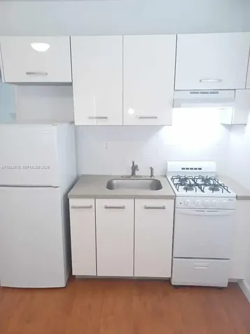 6950 Byron Avenue Miami Beach FL 33141