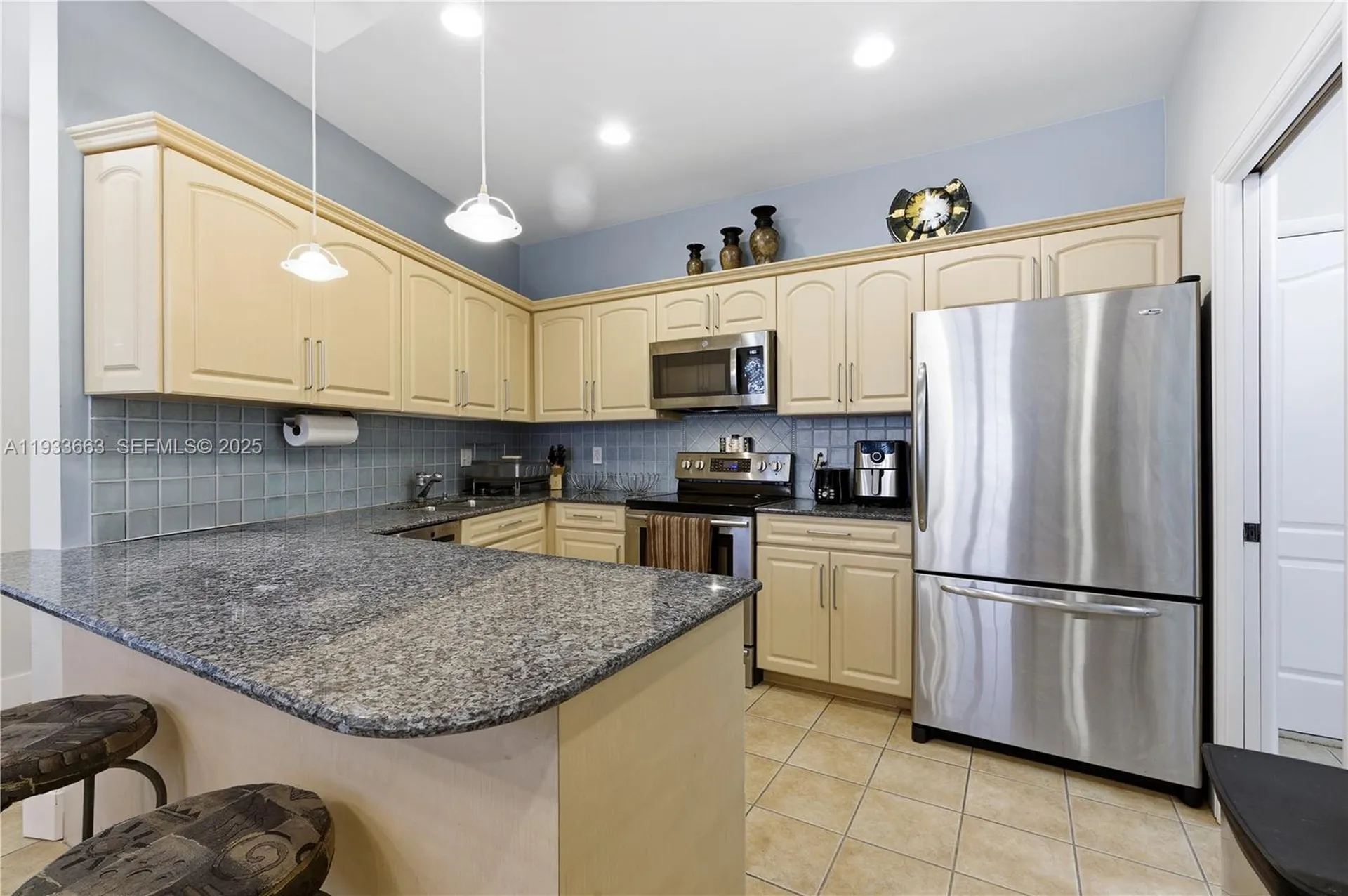 2607 Holy Cross Lane Lake Worth FL 33460