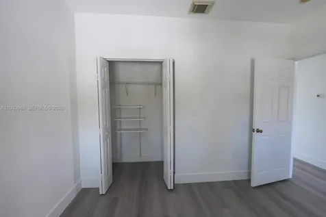 8836 SW 221 Terrace Miami FL 33190
