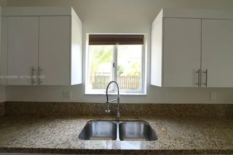 8836 SW 221 Terrace Miami FL 33190