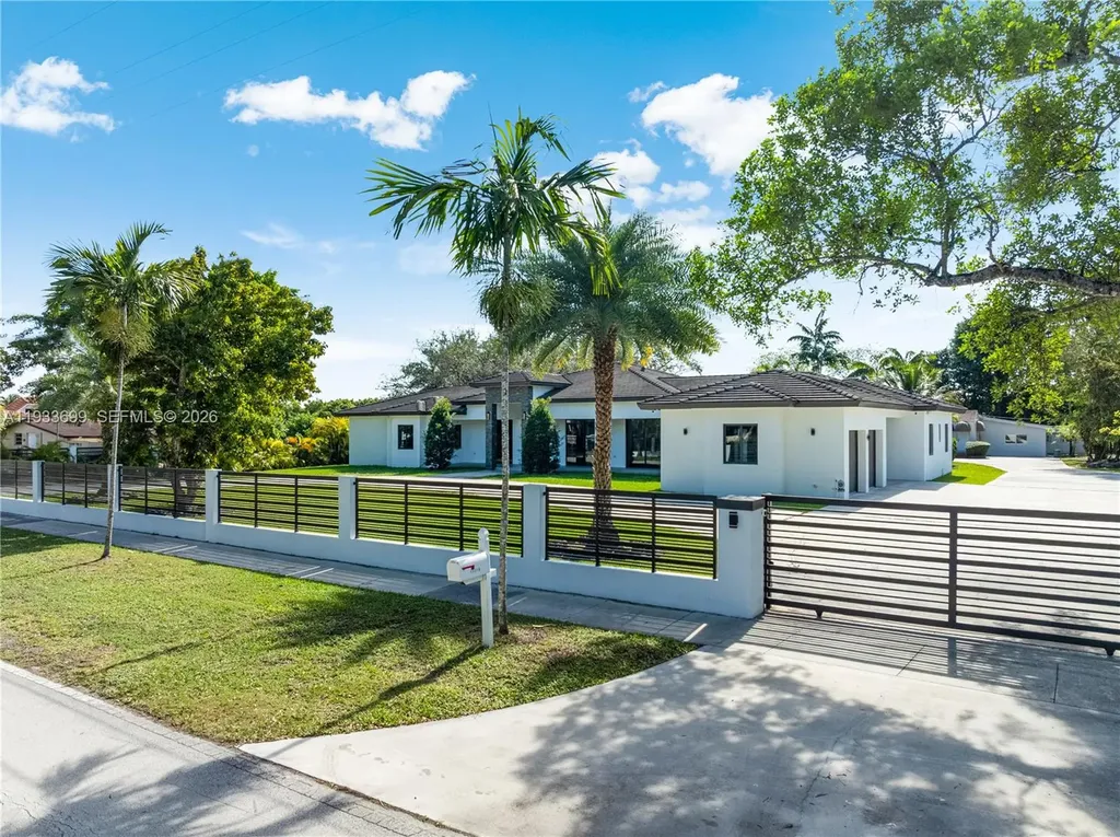 10398 SW 64th Street Miami FL 33173
