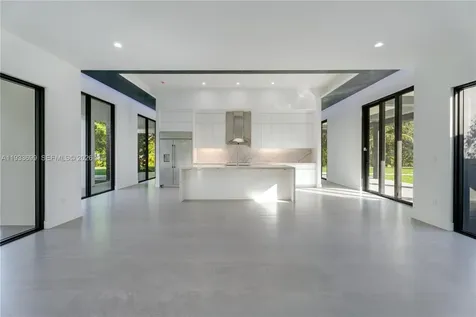 10398 SW 64th Street Miami FL 33173