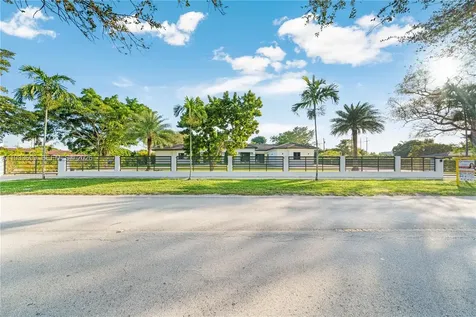 10398 SW 64th Street Miami FL 33173