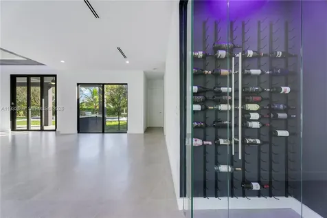 10398 SW 64th Street Miami FL 33173