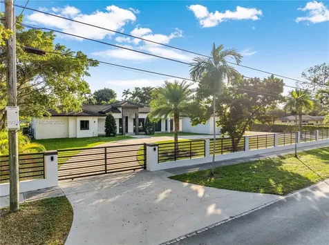 10398 SW 64th Street Miami FL 33173