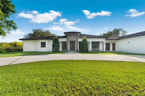 10398 SW 64th Street Miami FL 33173