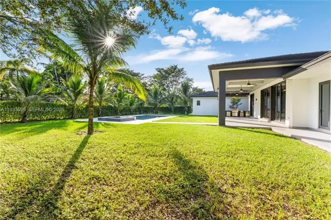 10398 SW 64th Street Miami FL 33173